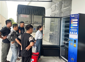 máy bán hàng tự động