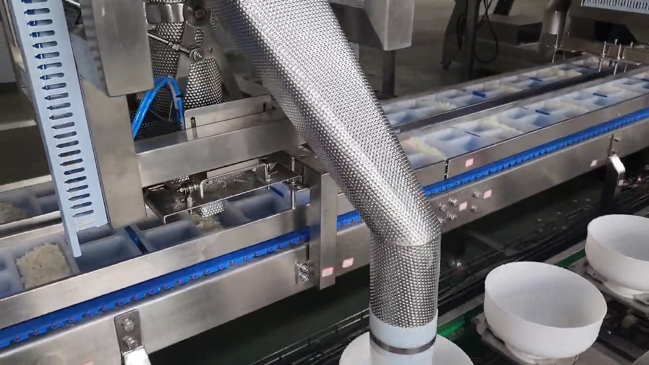 may cấp khay tự động