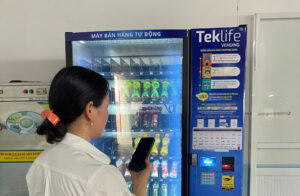 máy bán hàng tự động