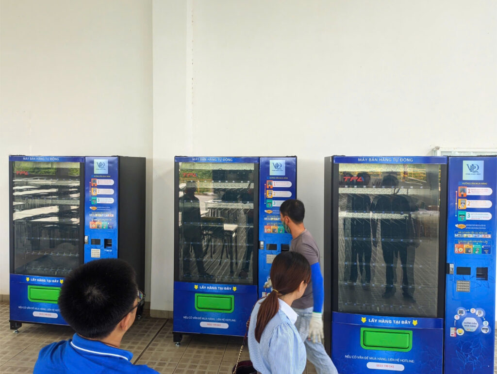 máy bán hàng tự động