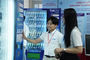 máy bán hàng tự động