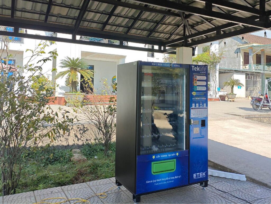 máy bán hàng tự động